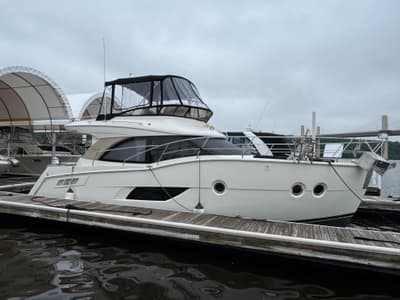 BOATZON | Carver 40 Command Bridge 2014