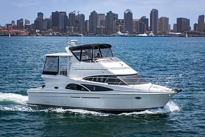 BOATZON | Carver 41 Cockpit Motor Yacht 2005 BOATZON | Carver 41 Cockpit Motor Yacht 2005