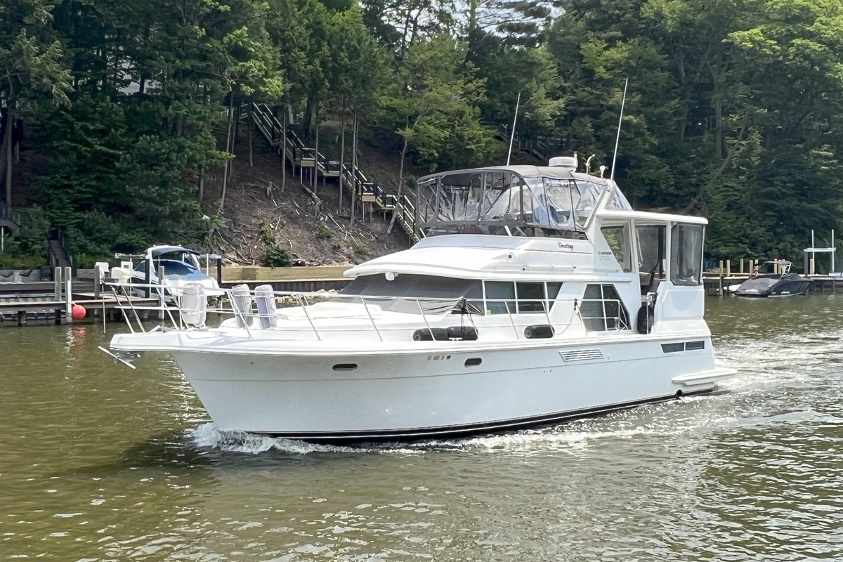 1997 Carver 445 Aft Cabin Motor Yacht - Sold Boat