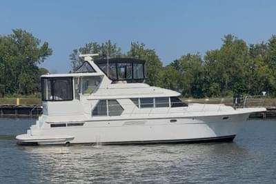 BOATZON | Carver 445 Aft Cabin Motor Yacht 1998