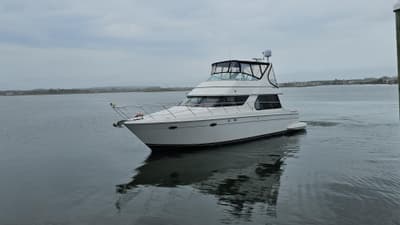 BOATZON | Carver 450 Voyager Pilothouse 2000