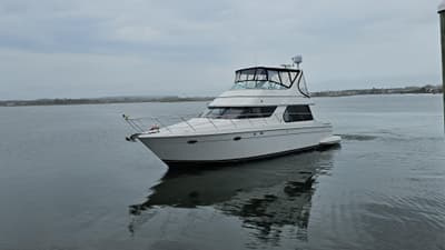 BOATZON | Carver 450 Voyager Pilothouse 2000