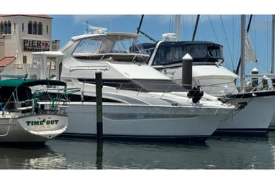 BOATZON | Carver 47 Motor Yacht 2007
