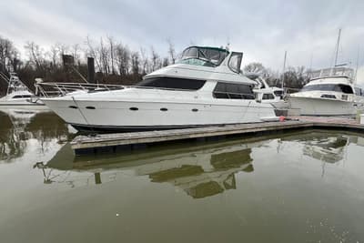 BOATZON | Carver 530 Voyager Pilothouse 2000