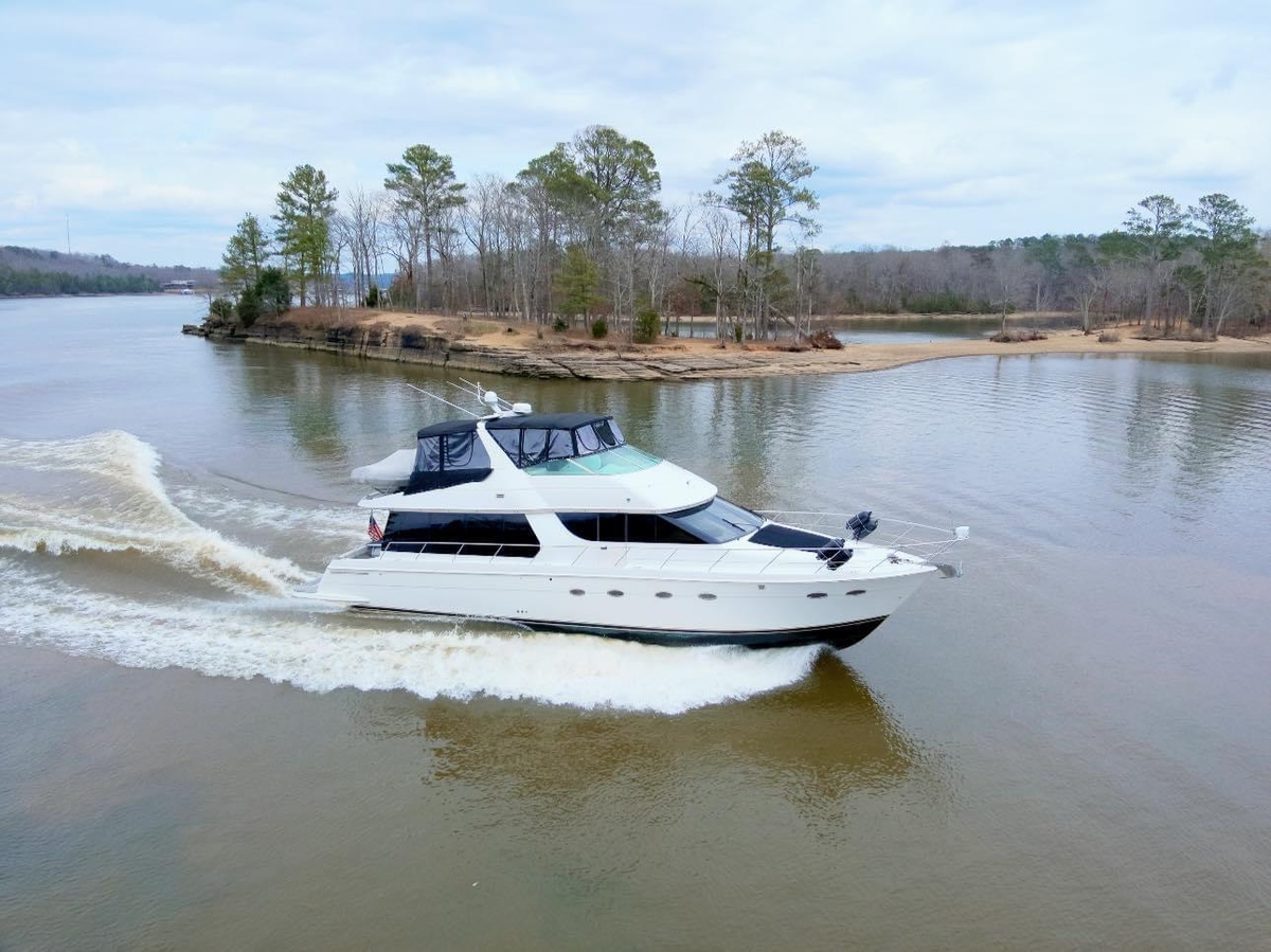 2001 Carver 570 Voyager Pilothouse - Sold Boat