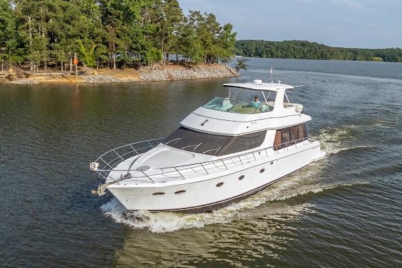 2003 Carver 570 Voyager Pilothouse - Sold Boat