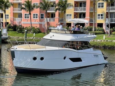 BOATZON | Carver C40 2014 BOATZON | Carver C40 2014