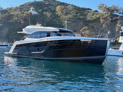 BOATZON | Carver C52 2020