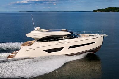 BOATZON | Carver C52 Coupe 2018
