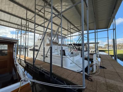 BOATZON | Carver cockpit motor yacht 2004