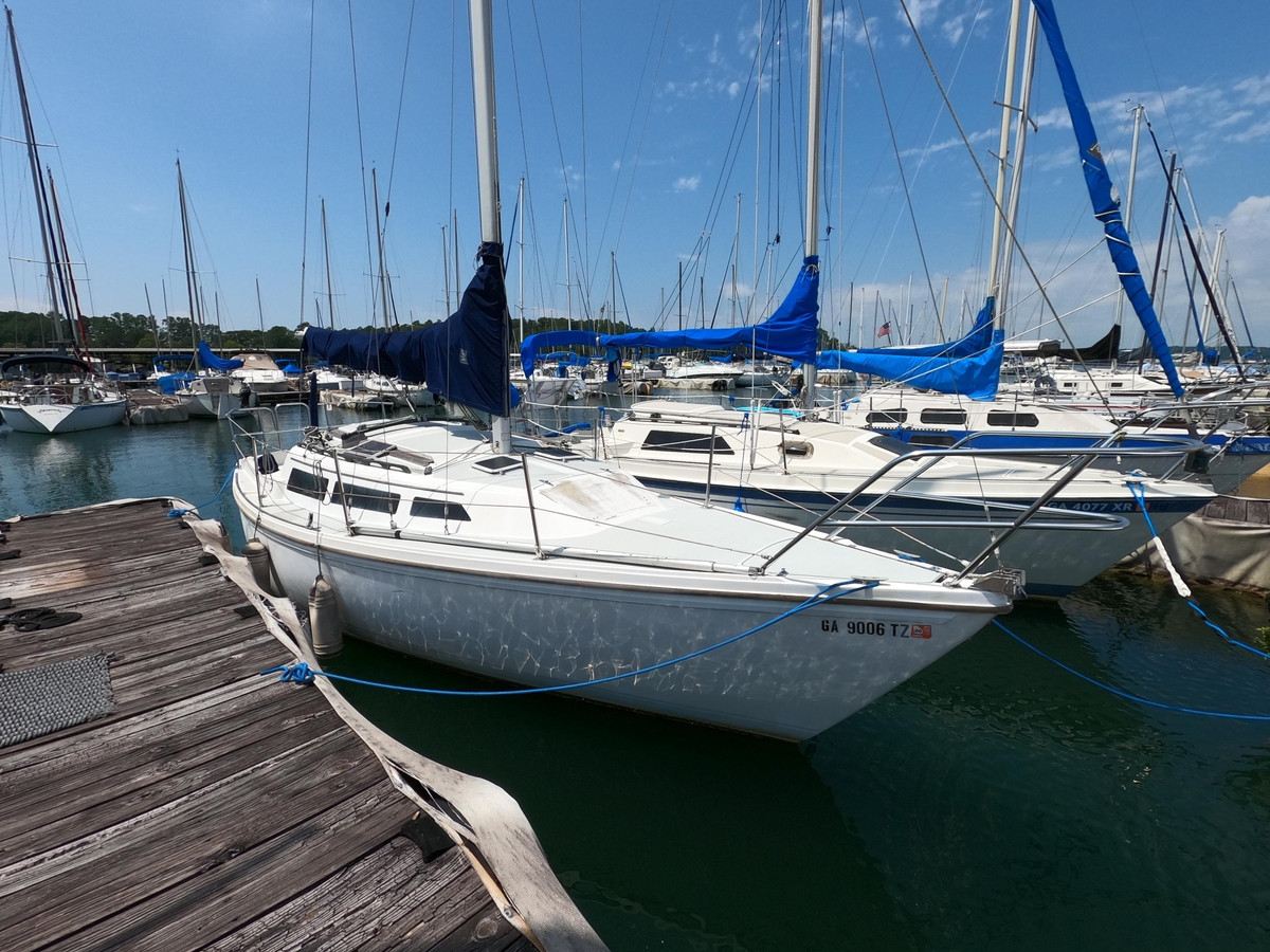 1985 Catalina 27 - Sold Boat