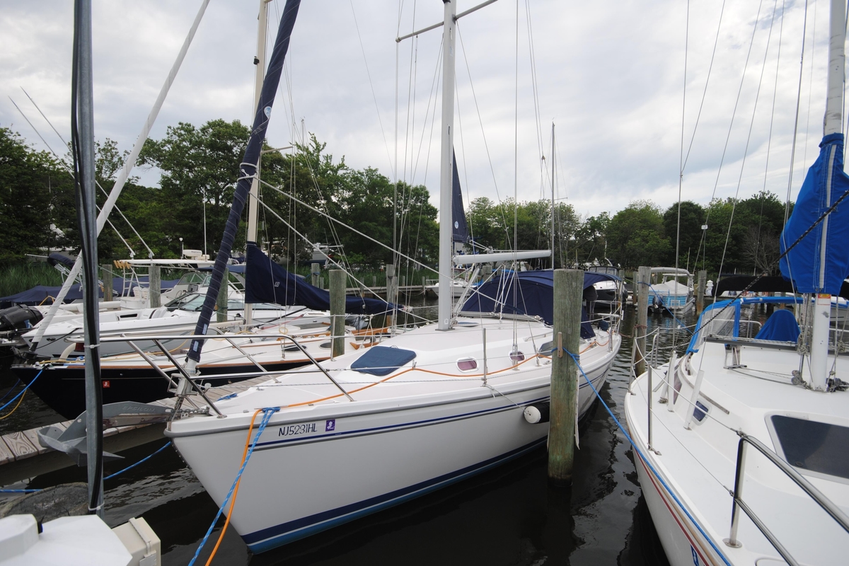 2004 Catalina 310 - Sold Boat