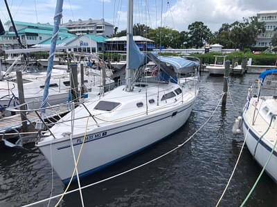 BOATZON | Catalina 320 2000 BOATZON | Catalina 320 2000