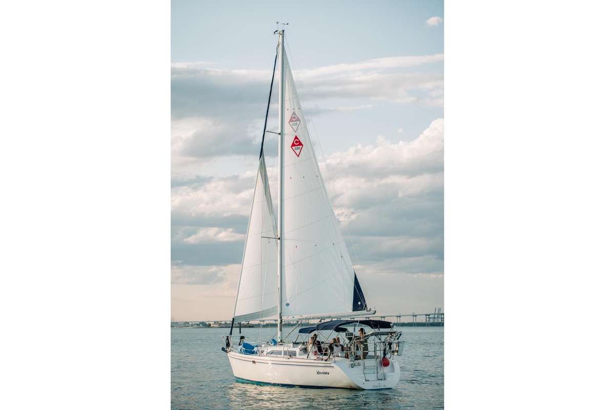 2006 Catalina 320 - Sold Boat