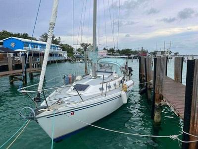 BOATZON | Catalina 34 Mk I 1989