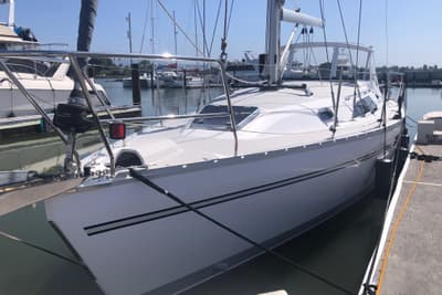 BOATZON | Catalina 355 2020