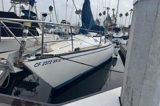 1982 Catalina 38 - Sold Boat