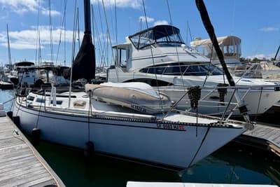 BOATZON | Catalina 38 1985