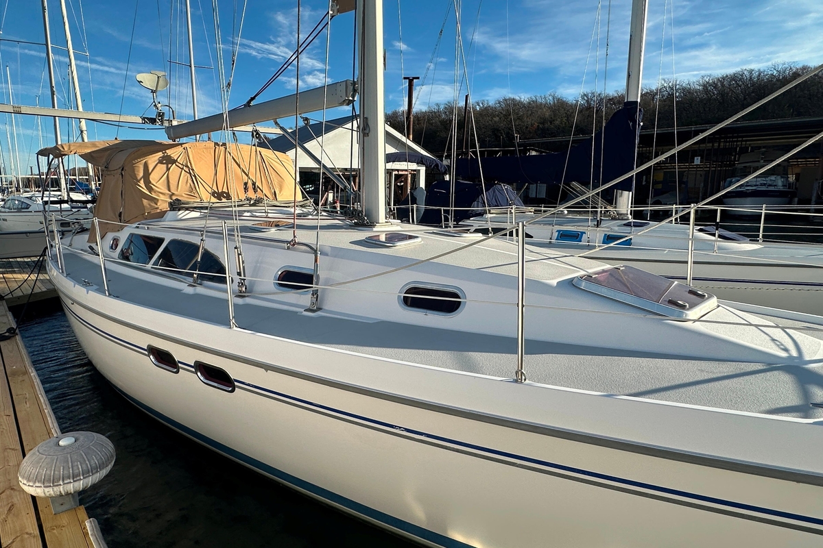 2006 Catalina 387 - Sold Boat