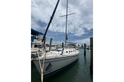 BOATZON | Catalina 390 2001
