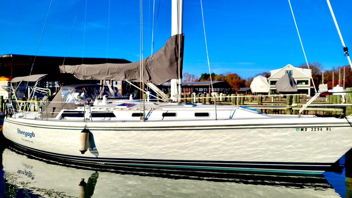 1989 Catalina 42 - Sold Boat