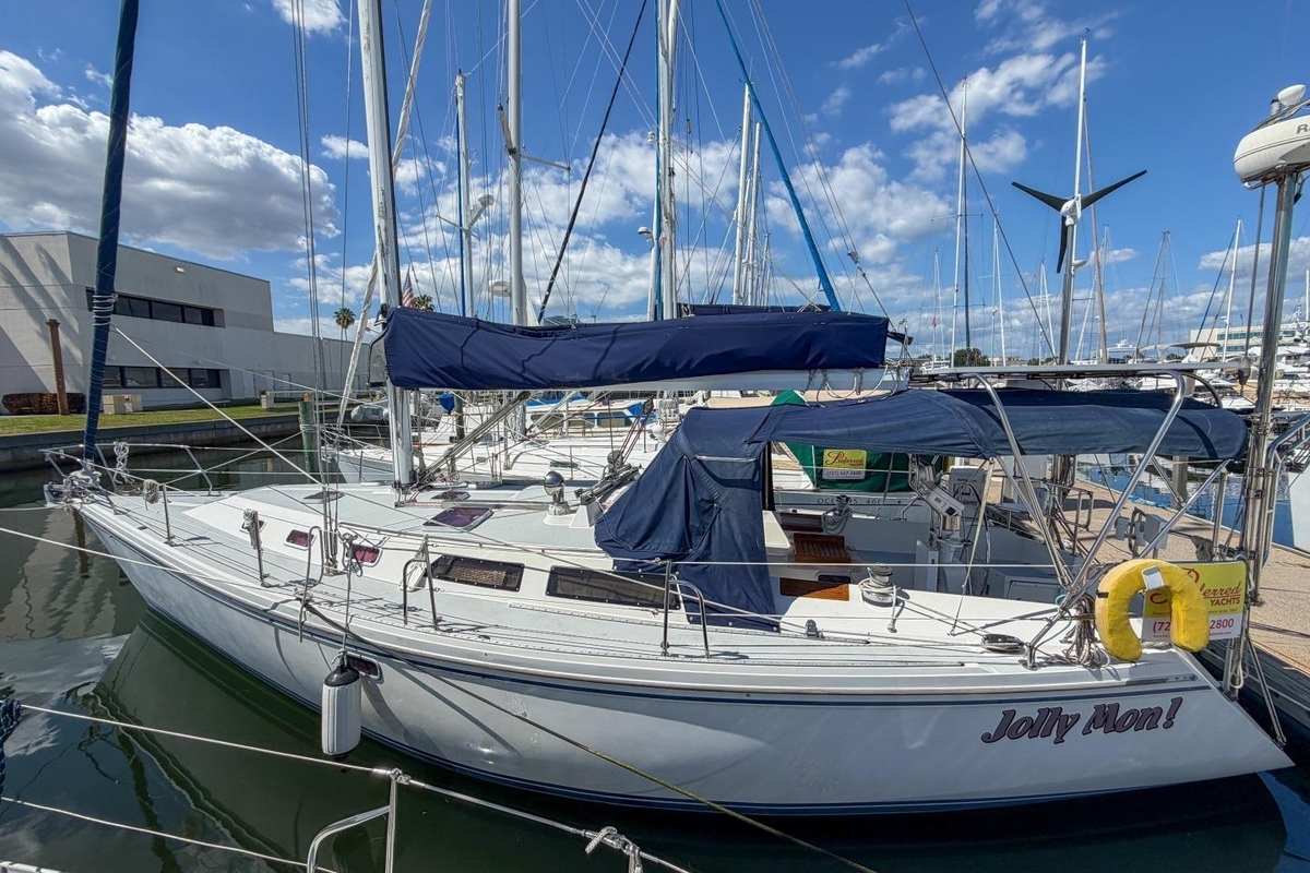 1993 Catalina 42 - Sold Boat