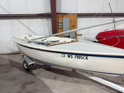 BOATZON | Catalina CAPRI 142 1989