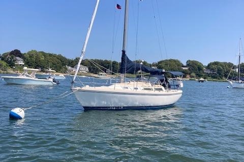 1987 Catalina Catalina 30 MK II - Sold Boat