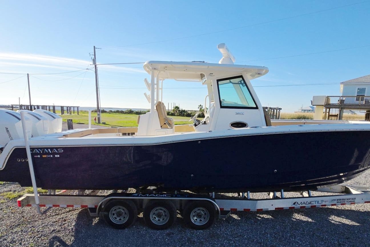 2023 Caymas 341 CC - Sold Boat