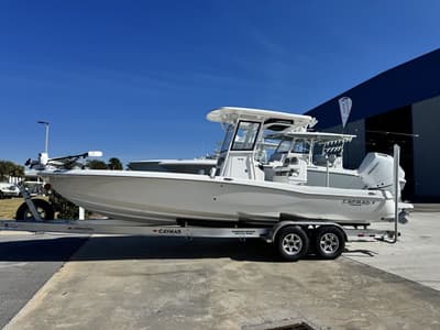 BOATZON | Caymas Boats 28 HB 2026