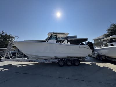 BOATZON | Caymas Boats 30 CT 2026
