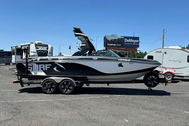 2015 Centurion Enzo FS33 - Sold Boat