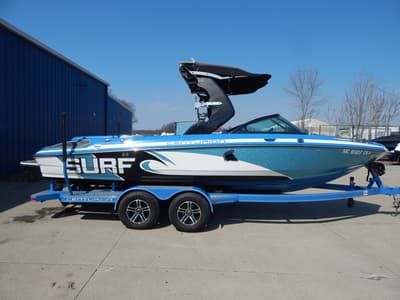 BOATZON | Centurion Enzo SV233 2015