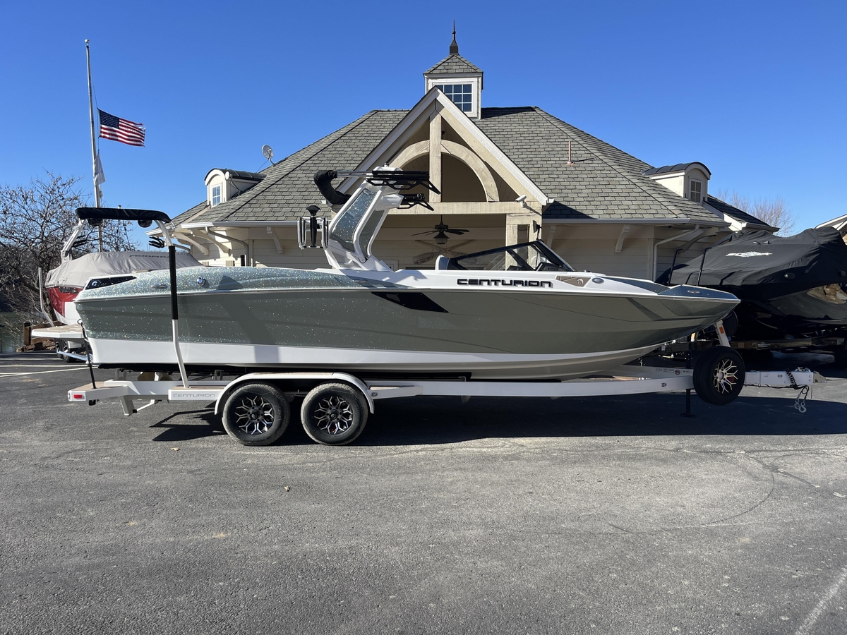 2025 Centurion Fe25 - Sold Boat