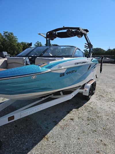 BOATZON | Centurion Fi21 2021