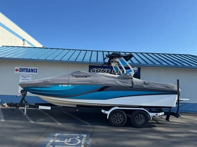 BOATZON | Centurion Fi23 2021