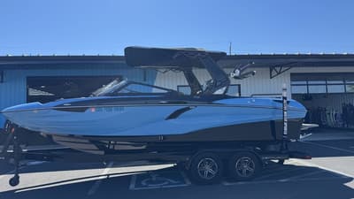 BOATZON | Centurion Fi23 2022