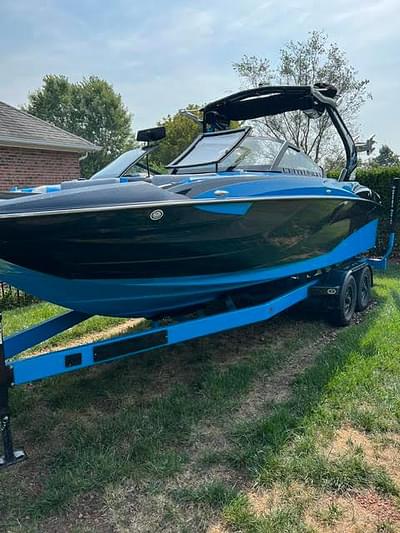 BOATZON | Centurion Fi23 2022 BOATZON | Centurion Fi23 2022