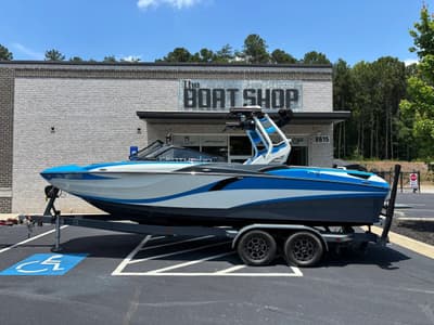 BOATZON | Centurion Fi23 dmscategoryfloorplan 2021 BOATZON | Centurion Fi23 dmscategoryfloorplan 2021