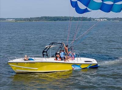 BOATZON | Centurion Flight 33 Parasail Boat 2010