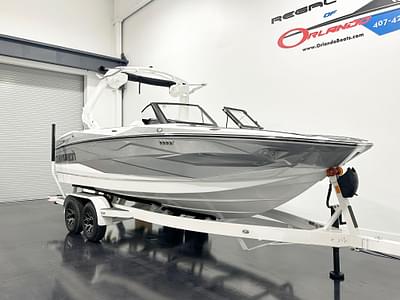 BOATZON | Centurion NV213 2025