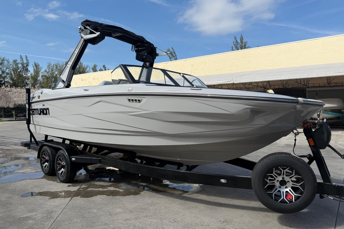 2026 Centurion Nv233 - Sold Boat