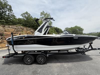 BOATZON | Centurion Nv233 2026