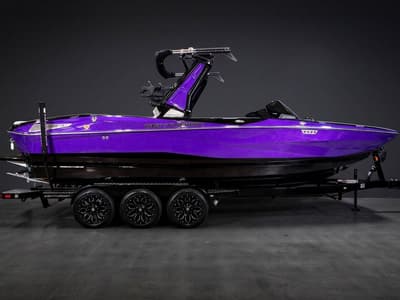 BOATZON | Centurion Nv243 2026