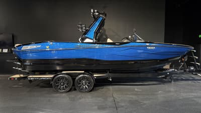 BOATZON | Centurion Nv243 2026