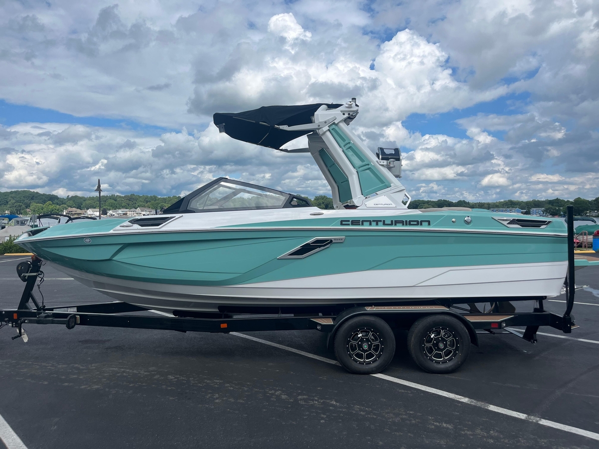 2024 Centurion Ri230 - Sold Boat