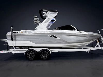 BOATZON | Centurion Ri230 2026