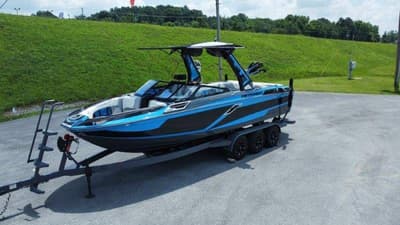 BOATZON | Centurion Ri245 2021 BOATZON | Centurion Ri245 2021