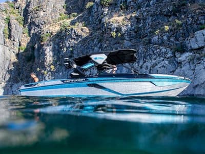 BOATZON | Centurion Ri245 2026