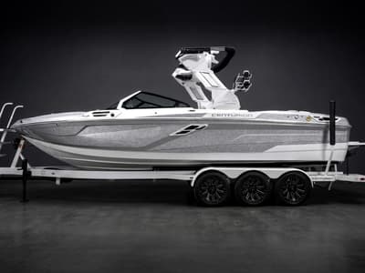 BOATZON | Centurion Ri245 2026